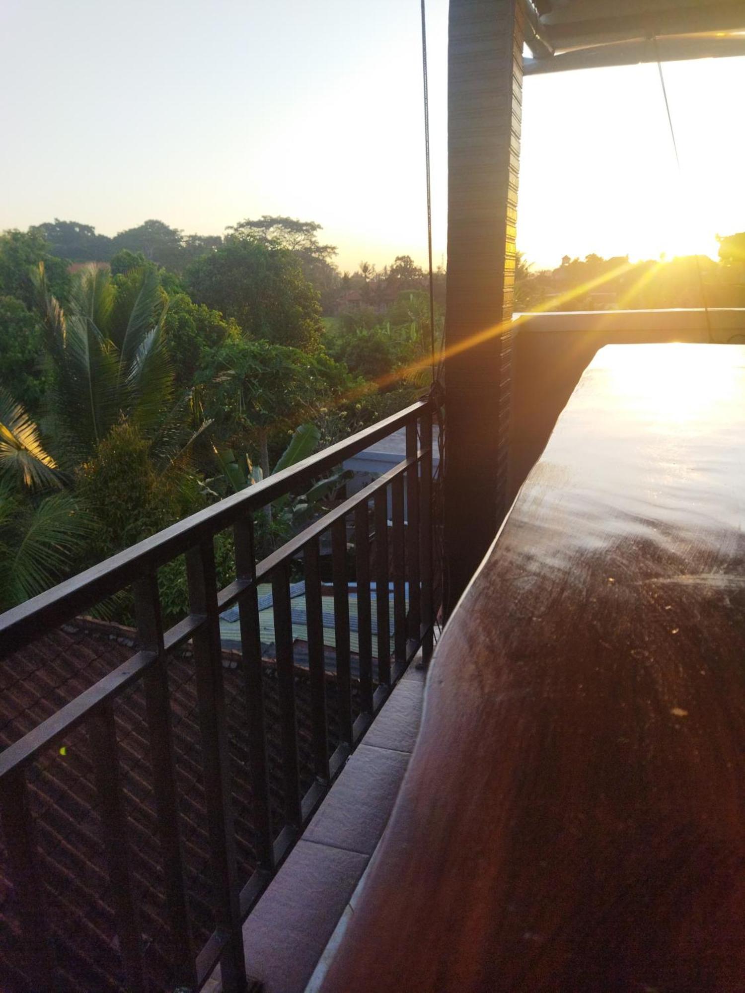 Wahwik'S House Hotel Ubud  Exterior photo