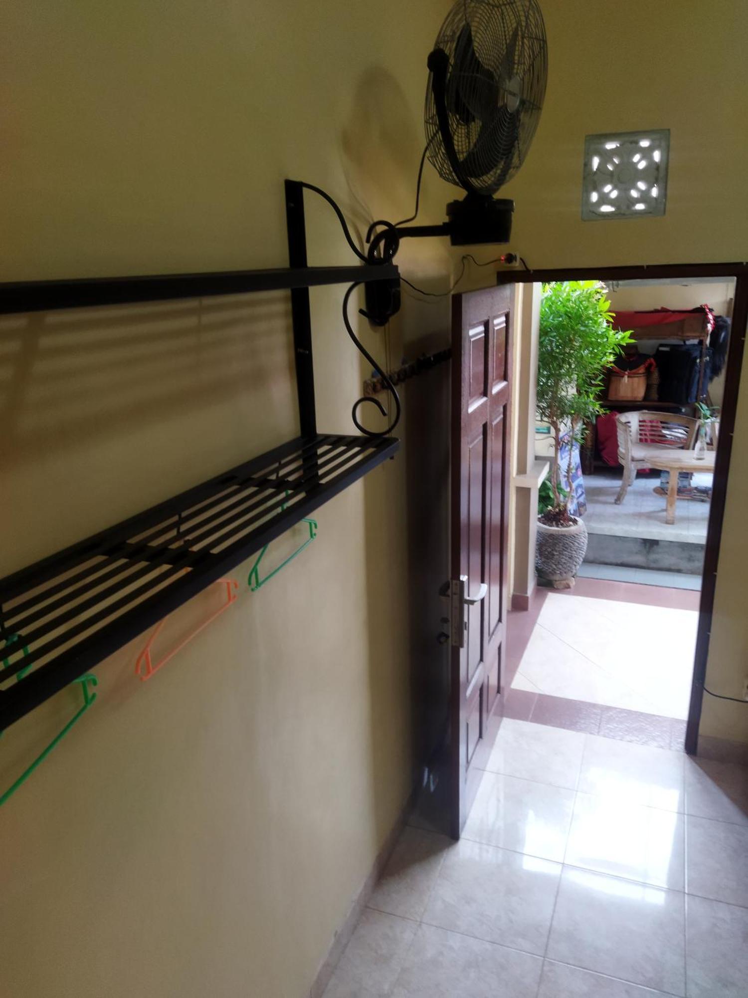 Wahwik'S House Hotel Ubud  Exterior photo